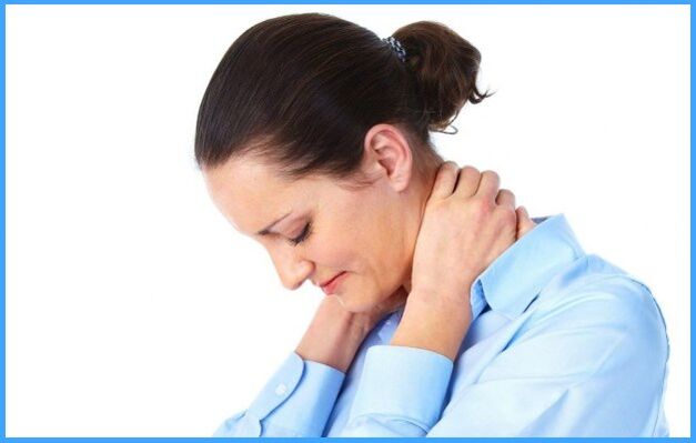 Nackenschmerzen bei einer Frau mit zervikaler Osteochondrose